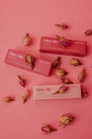 Louma - Kiss Me Lipstain - Oeh La La