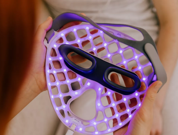 Lume+ LED Masker